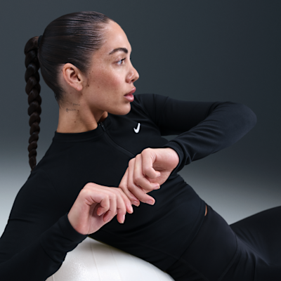 マーク＆ロナ ナイロンプルオーバー Nike One Women's Dri-FIT 1/2-Zip Mid Layer. Nike.com